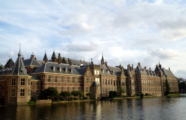 Dating agency den haag